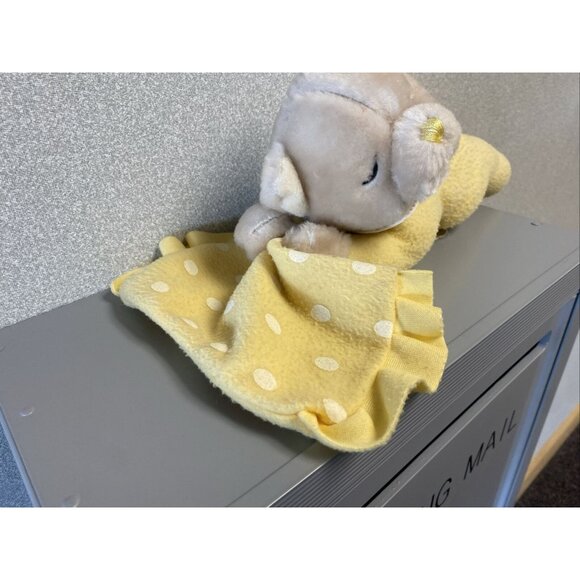 Goffa Sleeping Stuffed Plush Teddy Bear Cream W/Yellow Pajamas Prays works - Picture 3 of 10